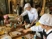 <u>����30�N8��25��</u>�@<u>�Ă̂��d���̌�</u>